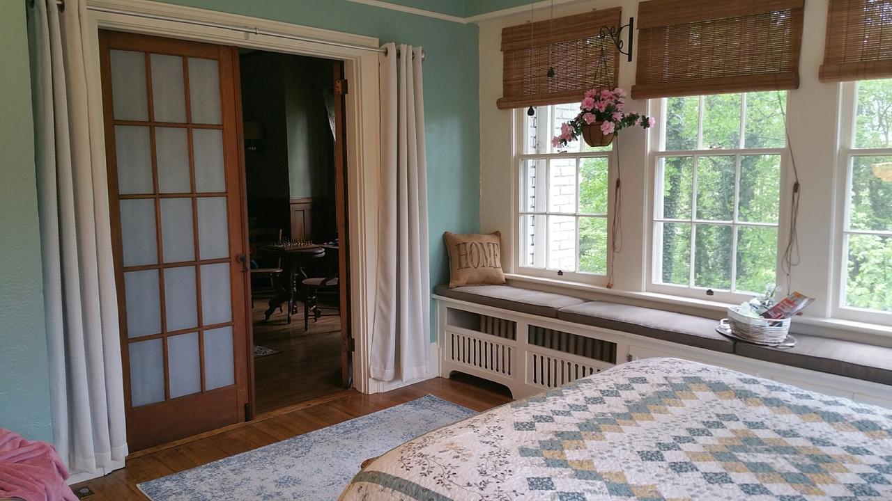 Almost Heaven Bed & Breakfast Waynesville Exterior foto